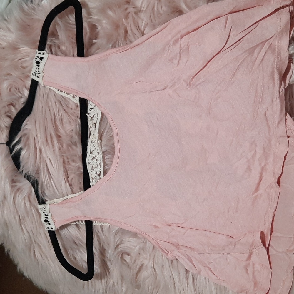 Nwt Heart & hips cropped flowy tank size small